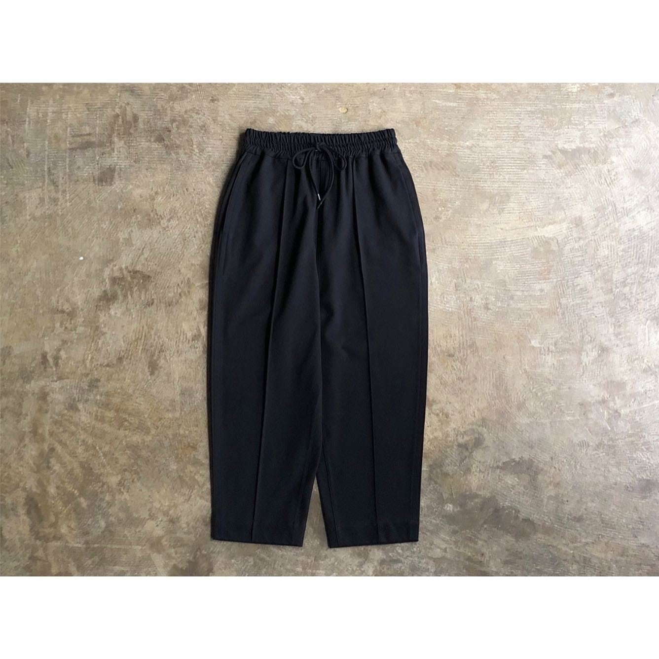 Shinzone(シンゾーン) 『CROPPED SAROUEL PANTS』Cotton Polyester Sarouel Pants |  AUTHENTIC Life Store powered by BASE