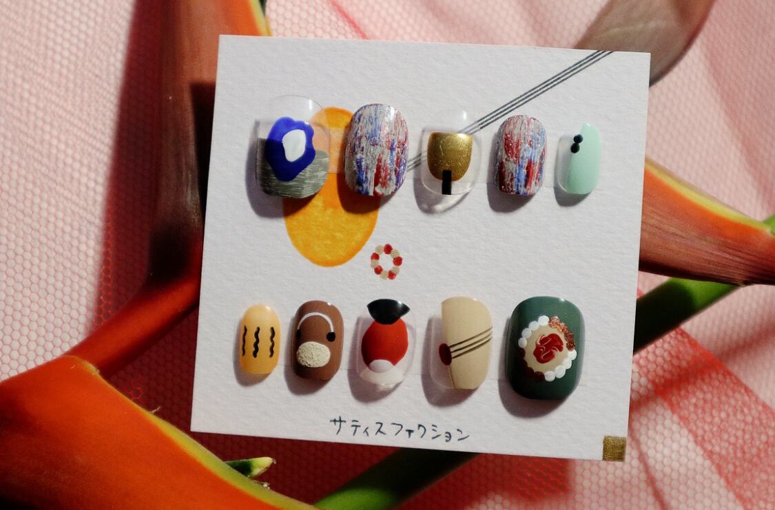 つめをぬるひと / サティスファクション