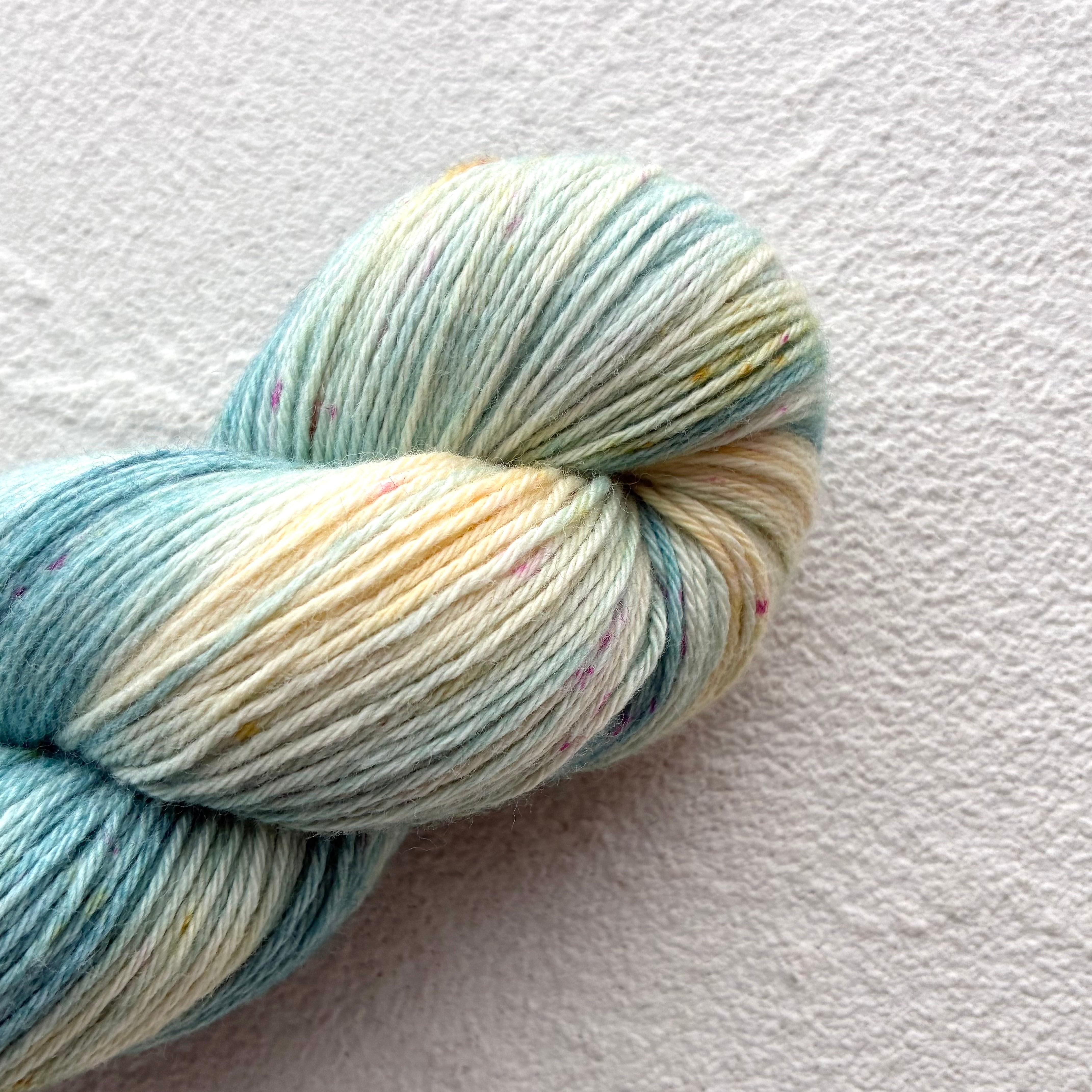Wool Cotton【かがやくさえずりの朝】 | IRODORI YARN | 手染め毛糸と