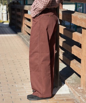 BEN DAIVS / EXTRA WIDE PANTS / エクストラワイドパンツ / センタープレス / カツラギ / T-23180009 / BROWN