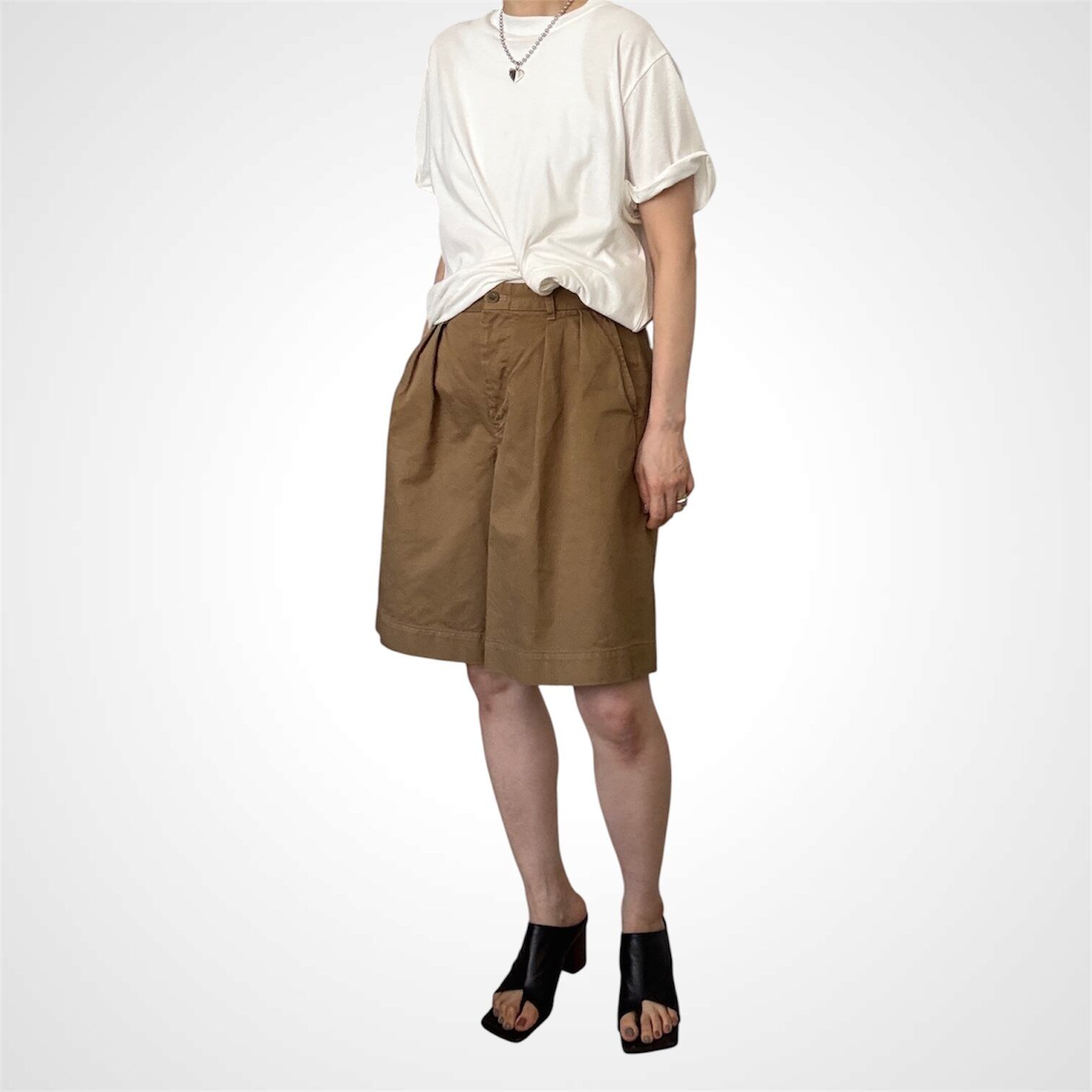 scyebasics San Joaquin Cotton Chino Pleated Shorts