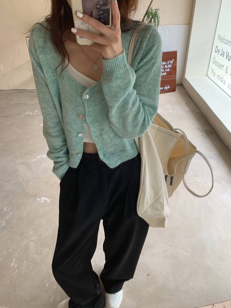 スタンダードカラーセーター ボタンショートカーディガントップス レトロ スクウェア ビッグFスモールZ韓国18311925304