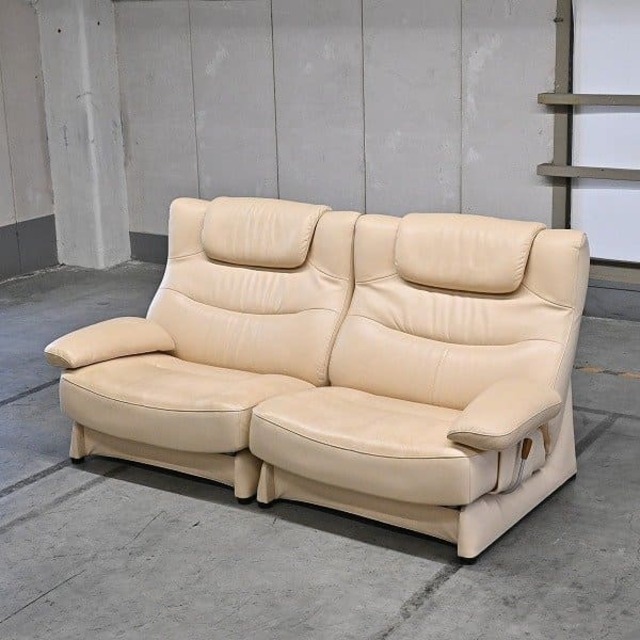 カリモク 40万「ZU42」2人掛けリクライニングソファ ワイドタイプ 本革 角度調節 北欧スタイル 2p karimoku【中古家具/中古インテリア/USED家具ユーズド家具/リサイクル】