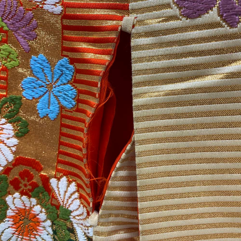 色打掛 正絹 鶴 刺繍 金 赤 打掛 Mサイズ 裄66 花嫁衣裳 婚礼 リサイクル 中古 ブライダル ウエディング 着物 4013 色打掛 正絹 鶴 刺繍 赤 金 打掛 Mサイズ 裄66 花嫁衣裳 婚礼