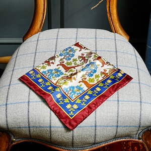 Pocket Square Bordeaux "Deer print”　silk 100%