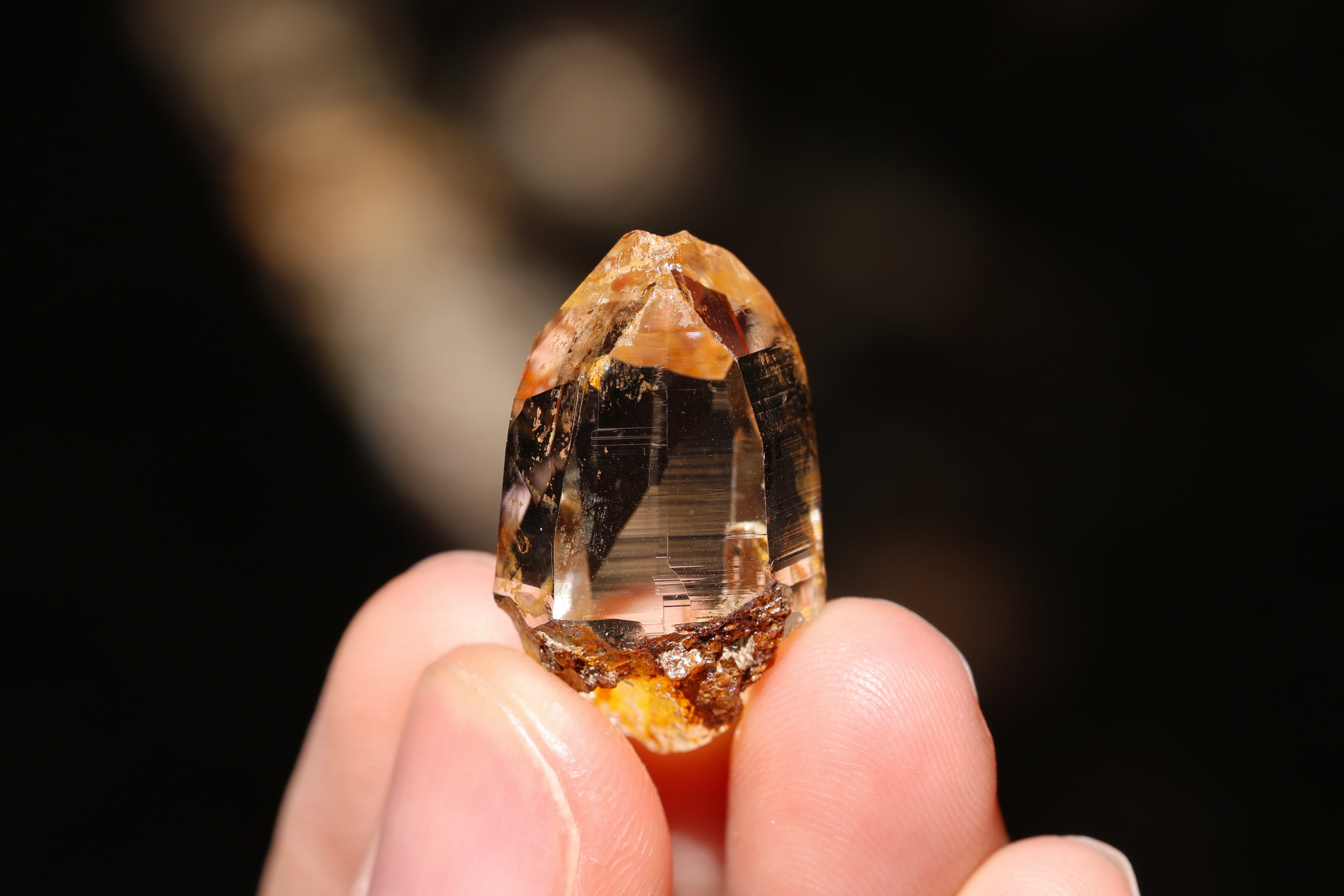 ヒマラヤ水晶 ガネーシュヒマール産 | 石垣島の夜光貝とヒマラヤ水晶
