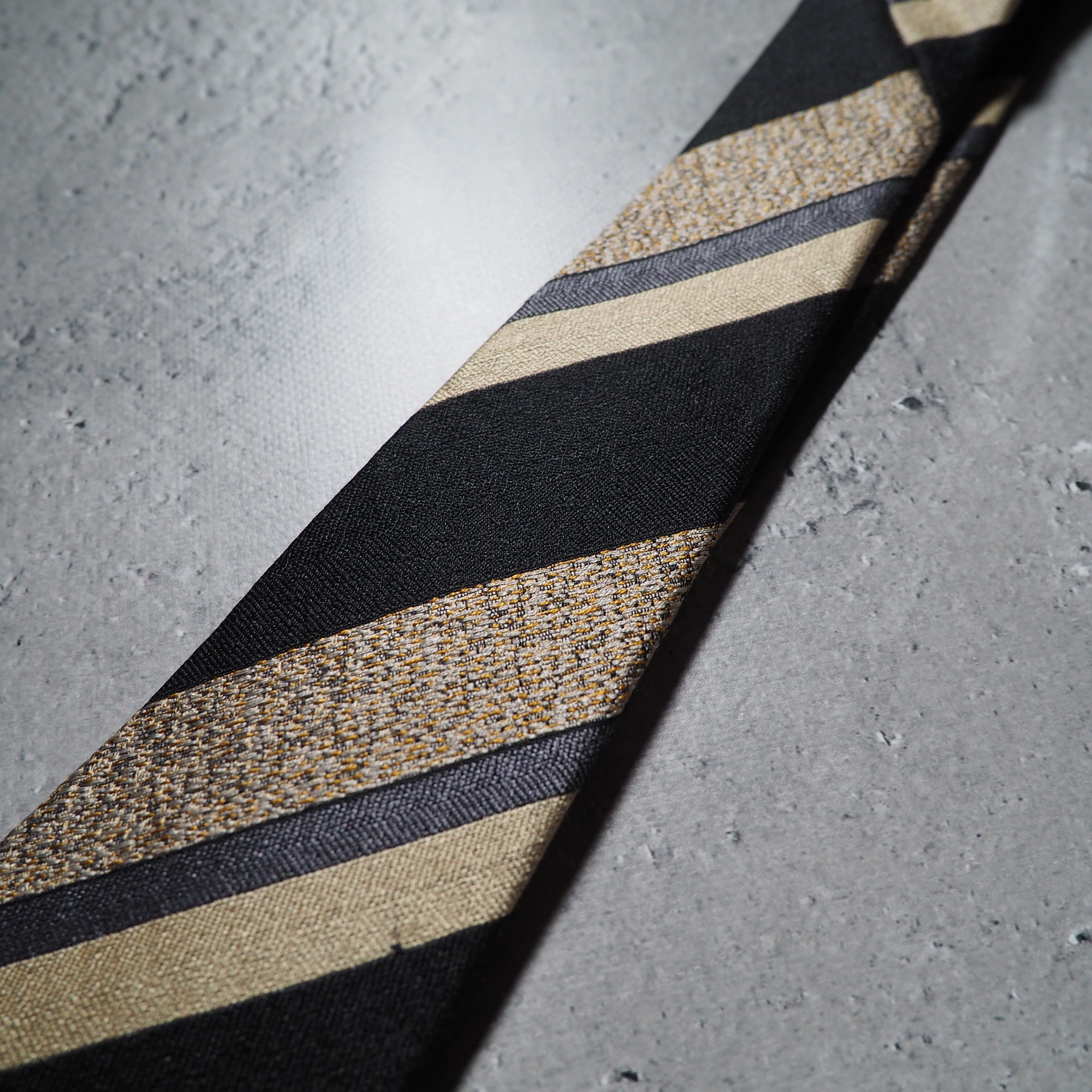 Black mode fat stripe Design vintage silk tie