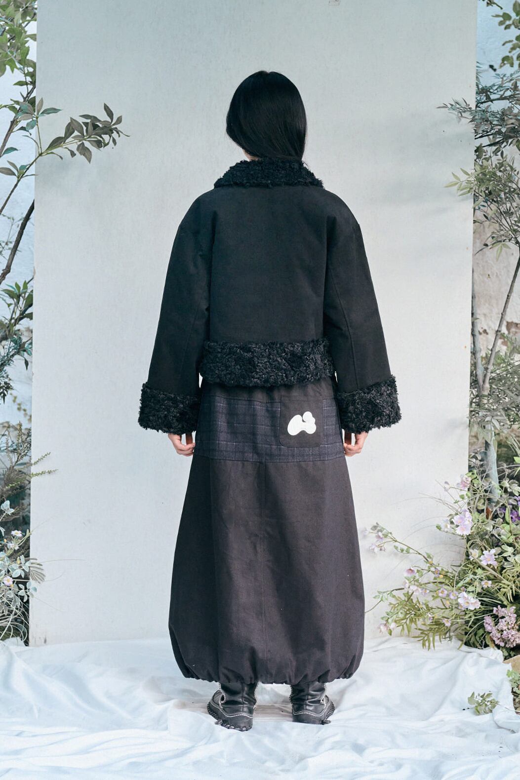 hug your skin] Shearing fur jacket (Black) 正規品 韓国ブランド