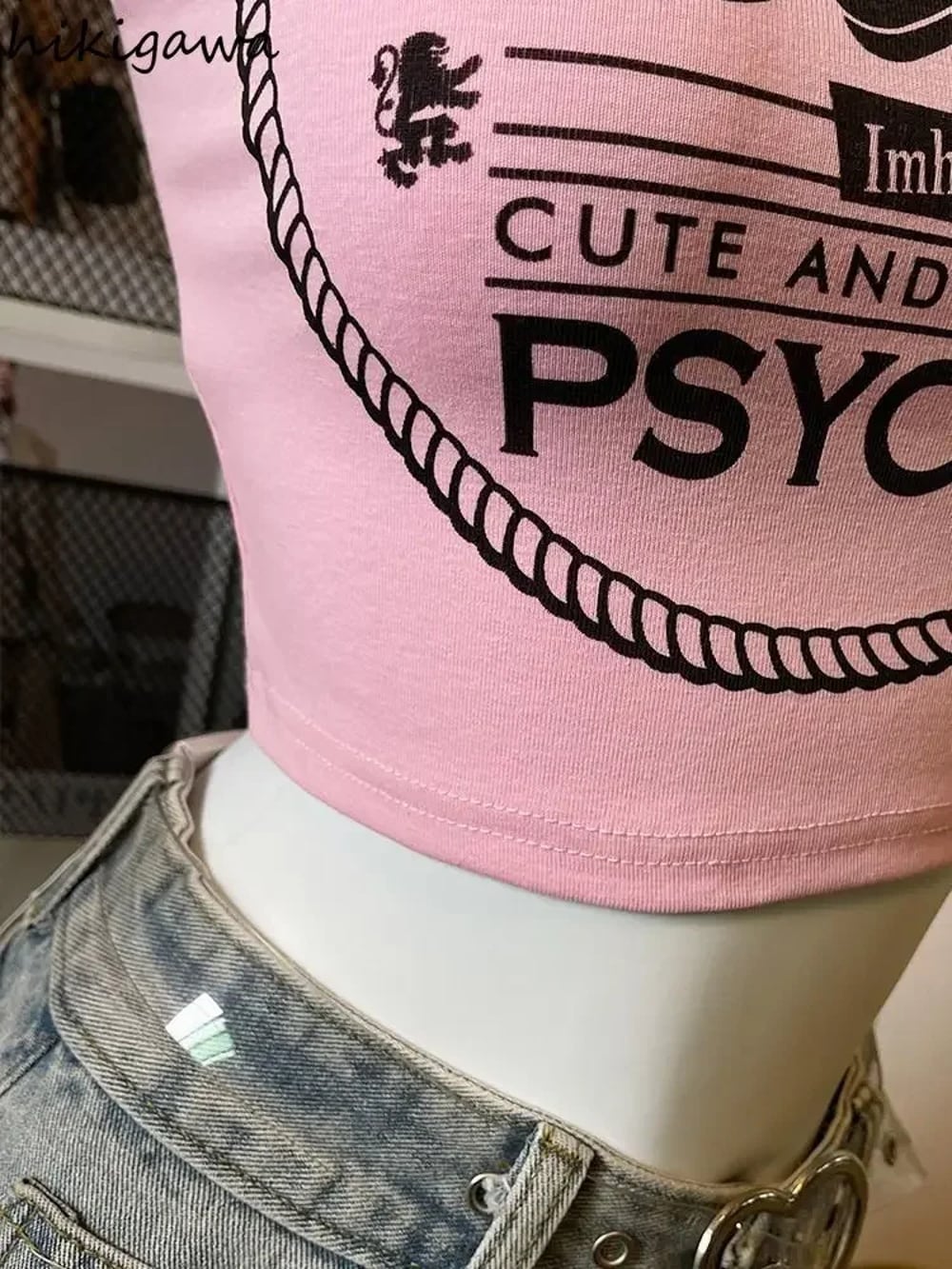 女性用ホルターネックトップス,ピンクの文字が入った原宿 女性用ホルターネックトップス,ピンクの文字が入った原宿