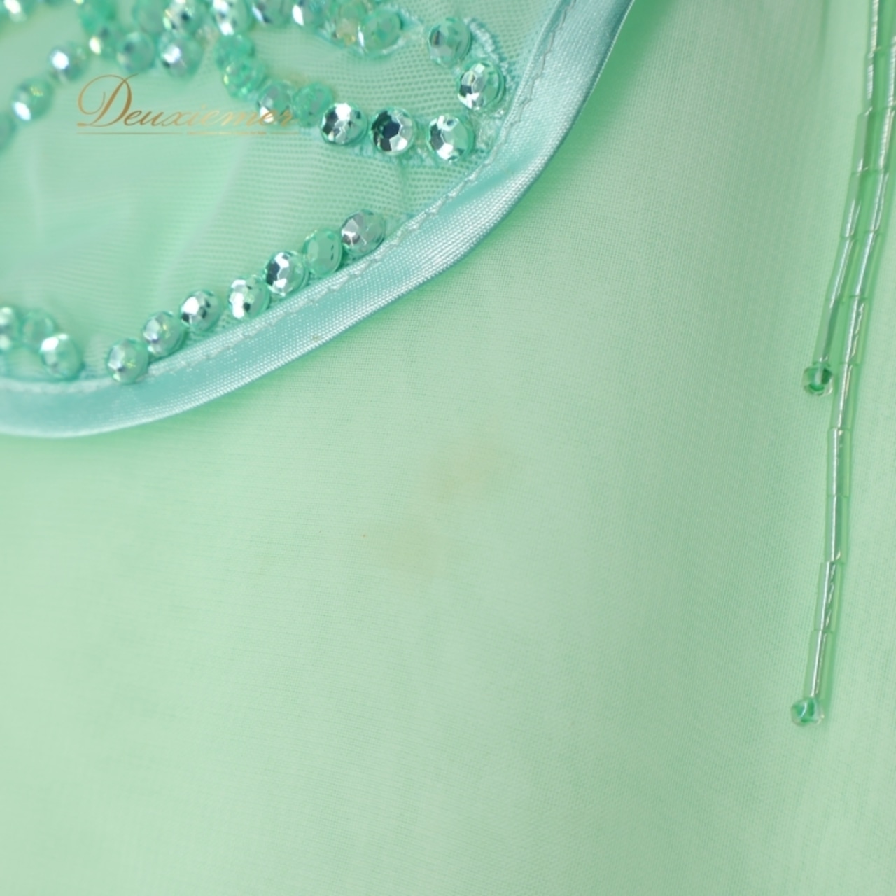 社交ダンス 衣装 スタンダードドレス ワンピース スタンダード 緑 エメラルドグリーン レース デモ 競技 ダンス パーティ 発表会 綺麗 上品 落ち感 グリーン系 ブルー系 シンプル 明るい 優雅 おしゃれ パフォーマンス