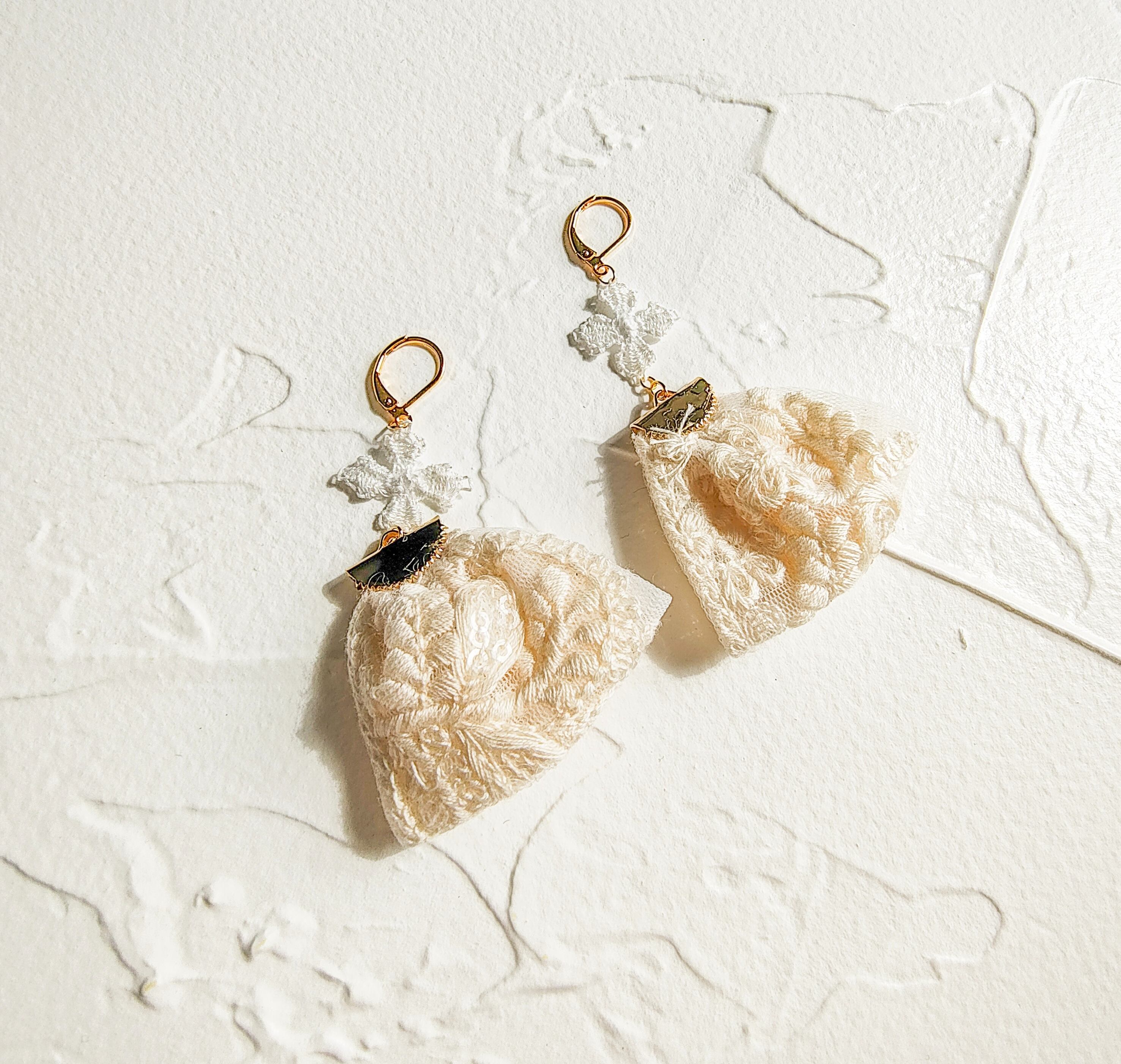 【クローバー&刺繍】pierce ☽