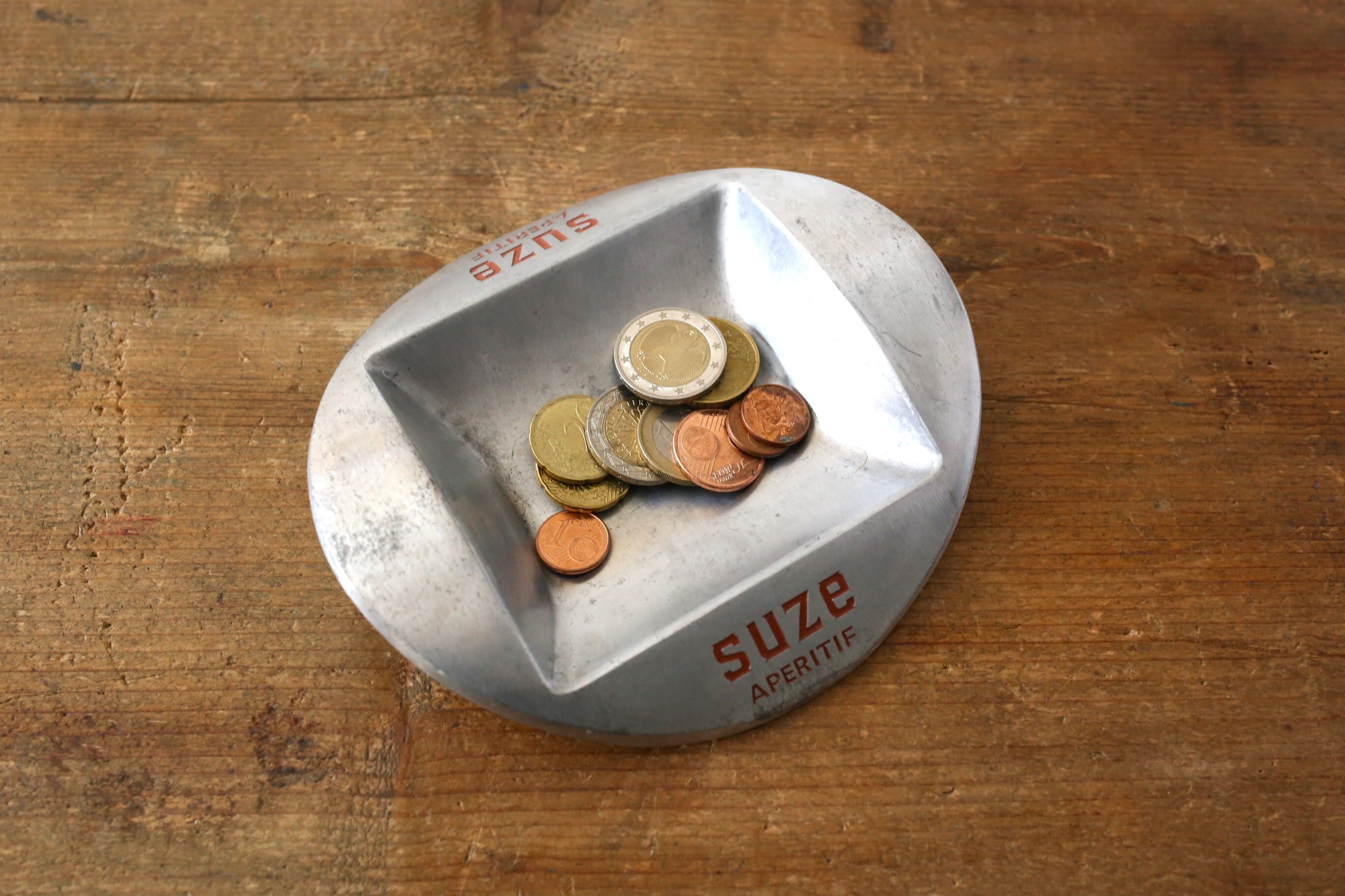 ランス アンティーク ヴィンテージ 『SUZE』 アルミダイキャスト製 灰皿 N-05136