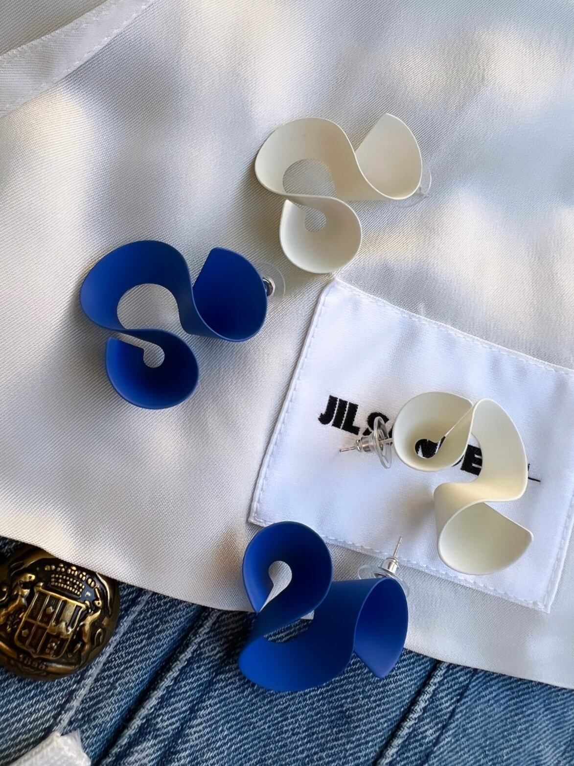 Miracle World《 即日発送 》