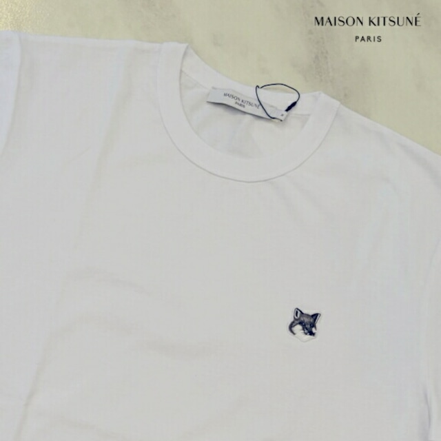 Maison Kitsune メゾン キツネ Tシャツ 半袖 メンズ グレー フォックスヘッド パッチ クラシック Tシャツ 2023年モデル GM00118KJ0008 WHITE