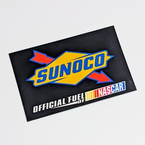 送料無料!【 American Magnet / マグネット 】SUNOCO NASCAR / スノコ 〚アメリカン雑貨 アメトイ〛