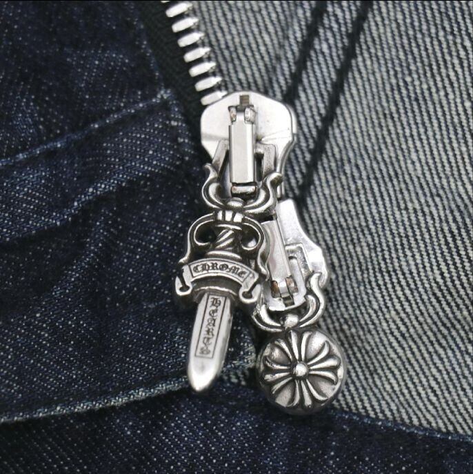 ASTATIC社トランシーバー クローム仕上げ アメリカ合衆国紋章付き CHROME HEARTS クロムハーツ SWEET CHEECKS セメタリークロスパッチ