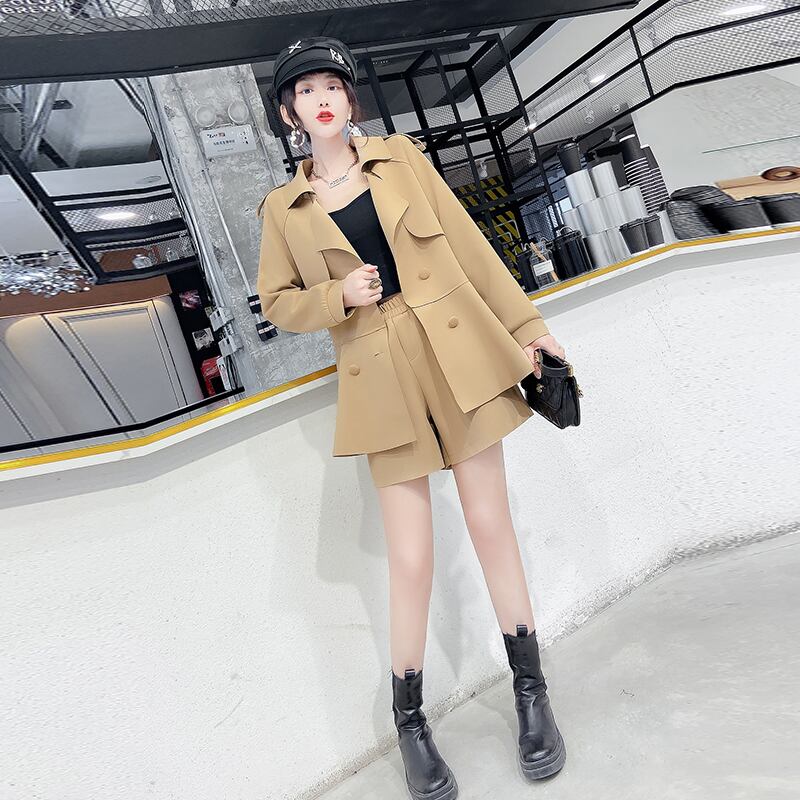 オータムスリムコート ショーツ 大きめサイズ 秋物 ブルマー ミックスインファッション93985609497