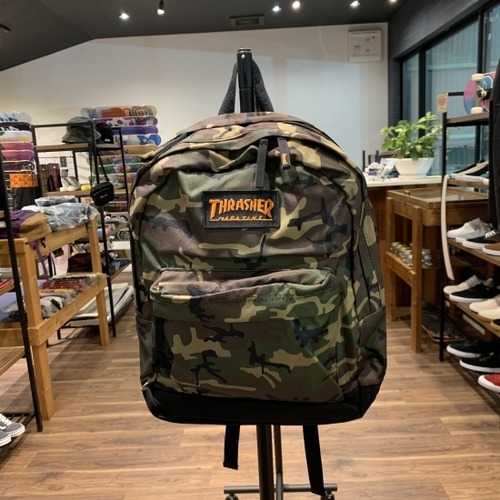 【THRASHER 】bagpack mag logo