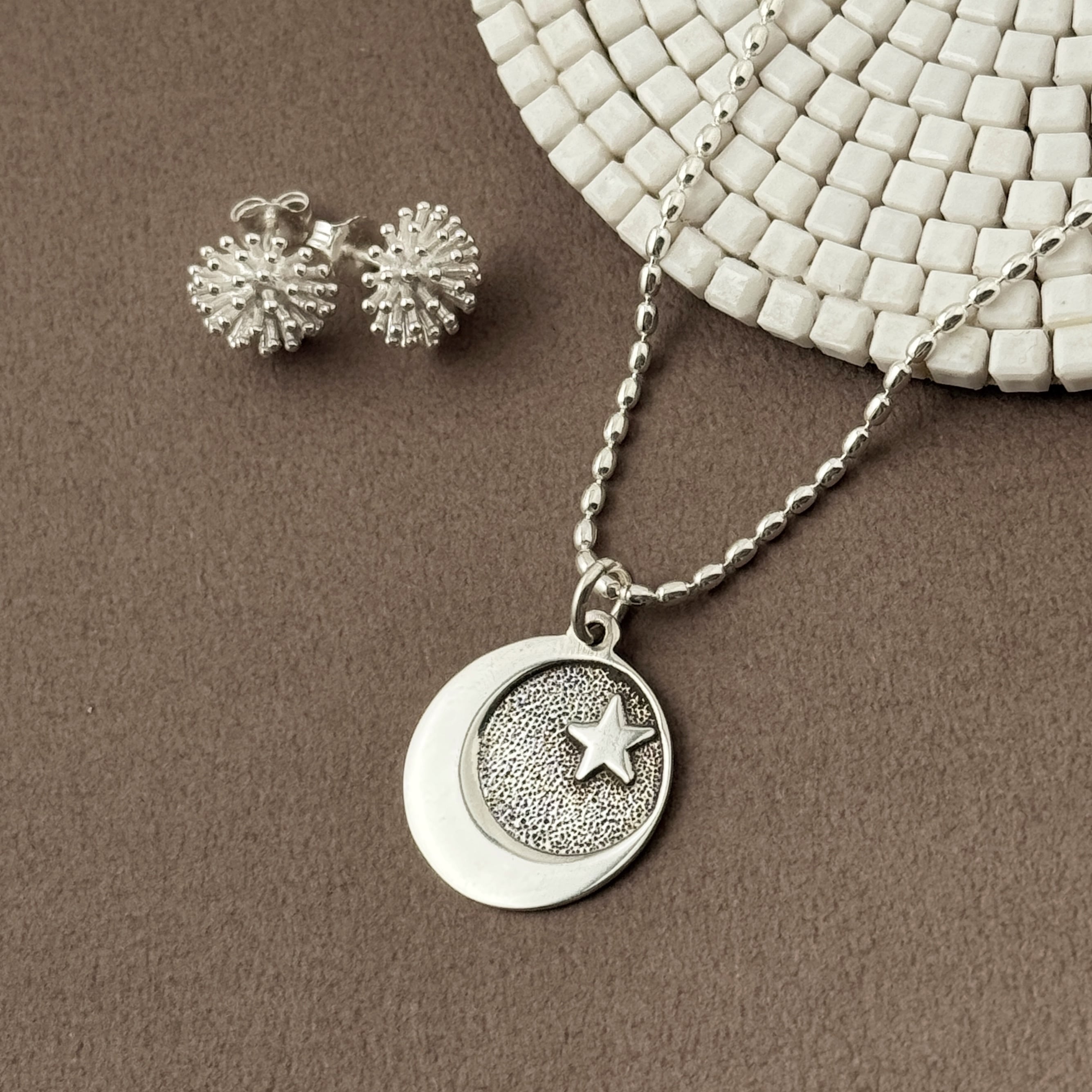 Lagoon Original ムーン+スター ラウンド ネックレス 星月夜 | 【公式