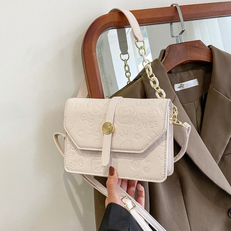 スタイルシングル レッド メッセンジャーバッグ Tiancai_Wing_Bag97239686233