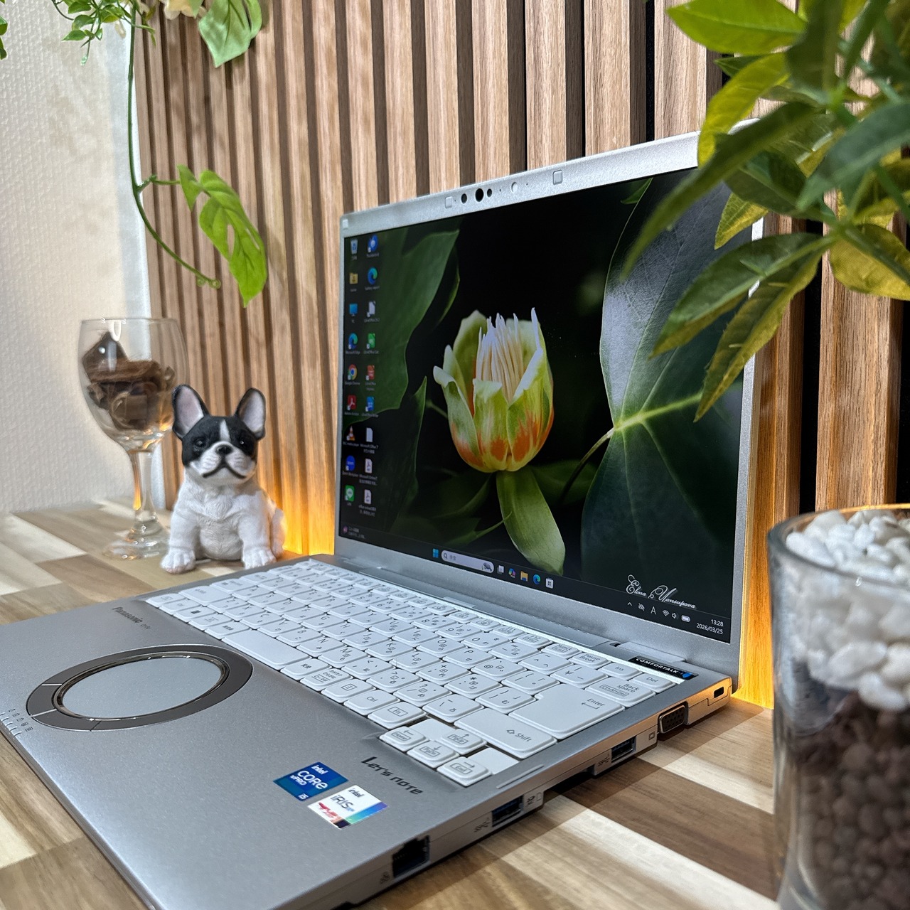 \ 公式ショップ限定価格❣️/ 高画質《新型2022年モデル》Let’s note FV1 メモリ16GB SSD256GB Corei5 第11世代 ノートPC 安心サポート＆3ヶ月保証付き