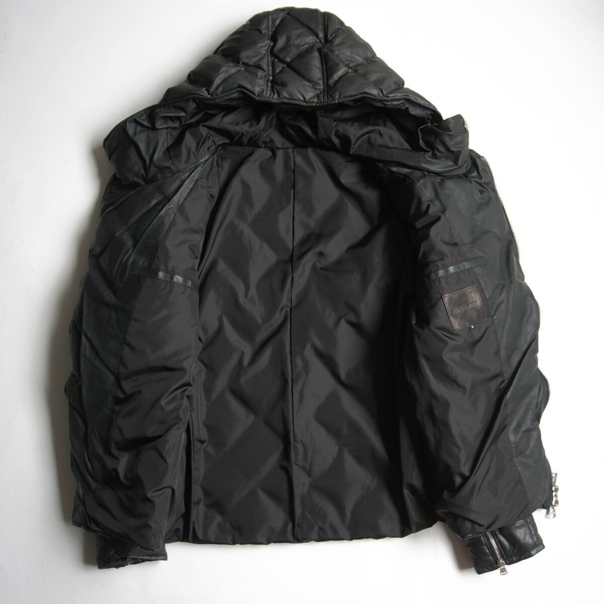 極美品】ISAMU KATAYAMA BACKLASH【1363-02/カンガルーレザー ダウン