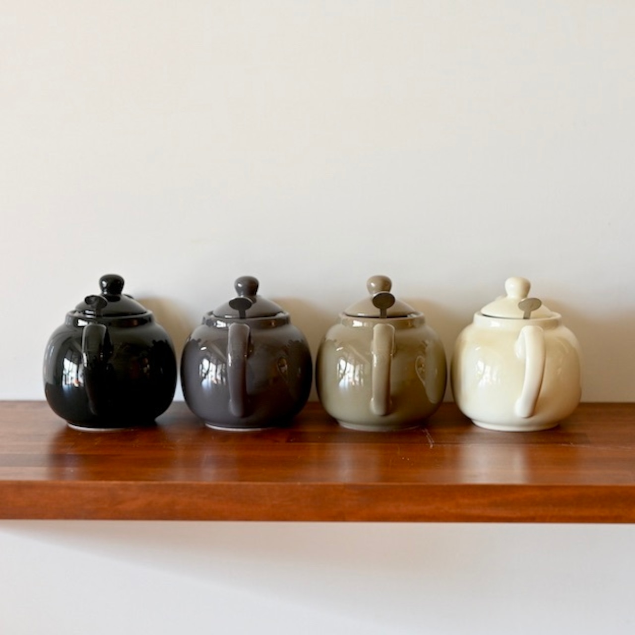 LONDON POTTERY ティーポット (2カップ用)ステンレス茶こし付 TRADITIONAL FARMHOUSE FILTER TEAPOT