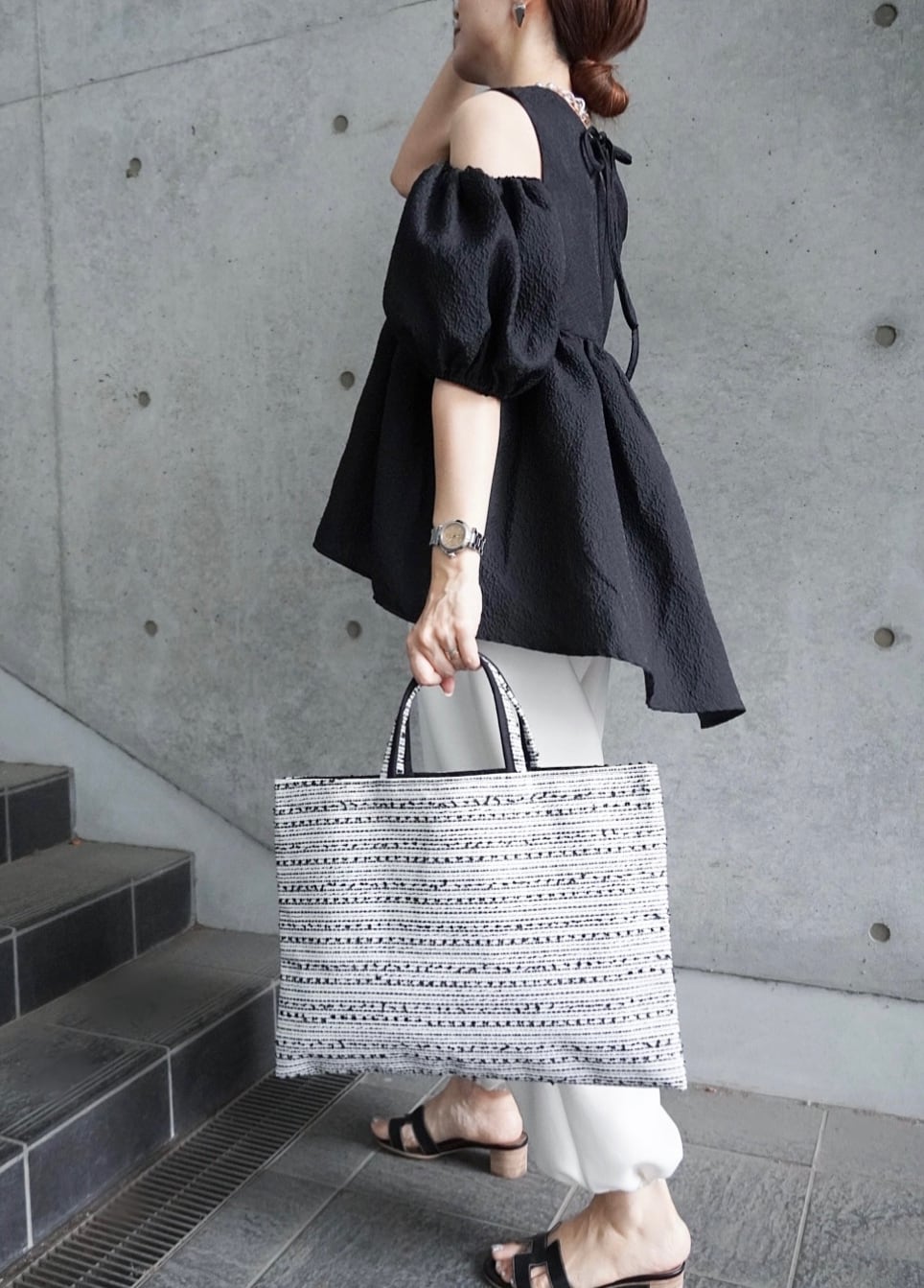 BIBI bag. “LARGE” tweed gray white
