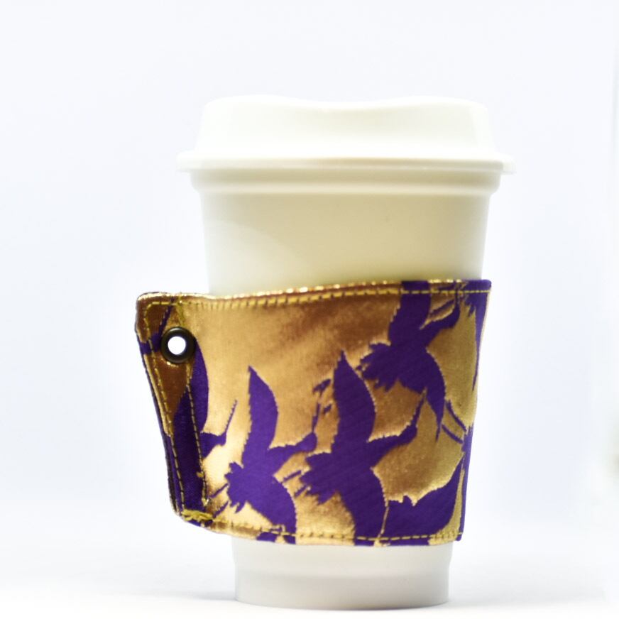 帯 カップスリーブ コーヒースリーブ リメイク 日本製 パープル×ゴールド 折鶴 - cup sleeve