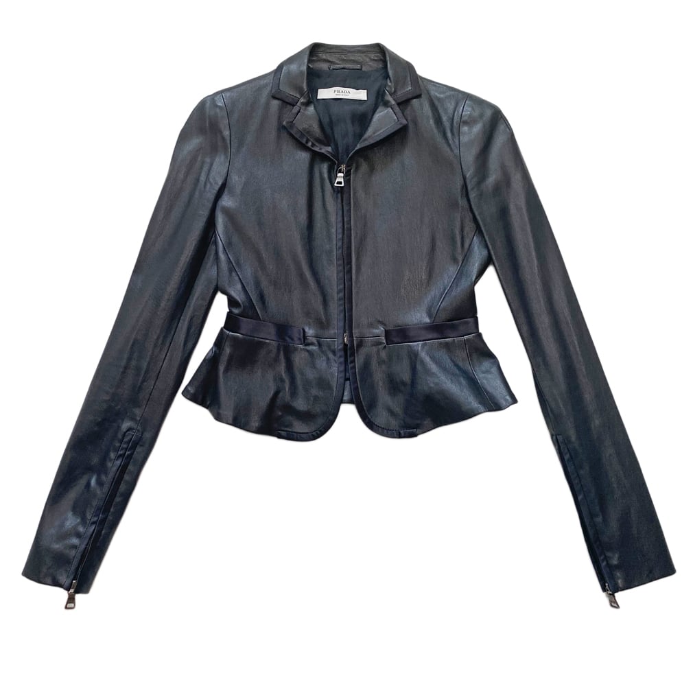 新品プラダ ピッタリレザージャケット 黒 #38 PRADA | It Girl's 新品プラダ ピッタリレザージャケット 黒 #38 PRADA | It Girl's