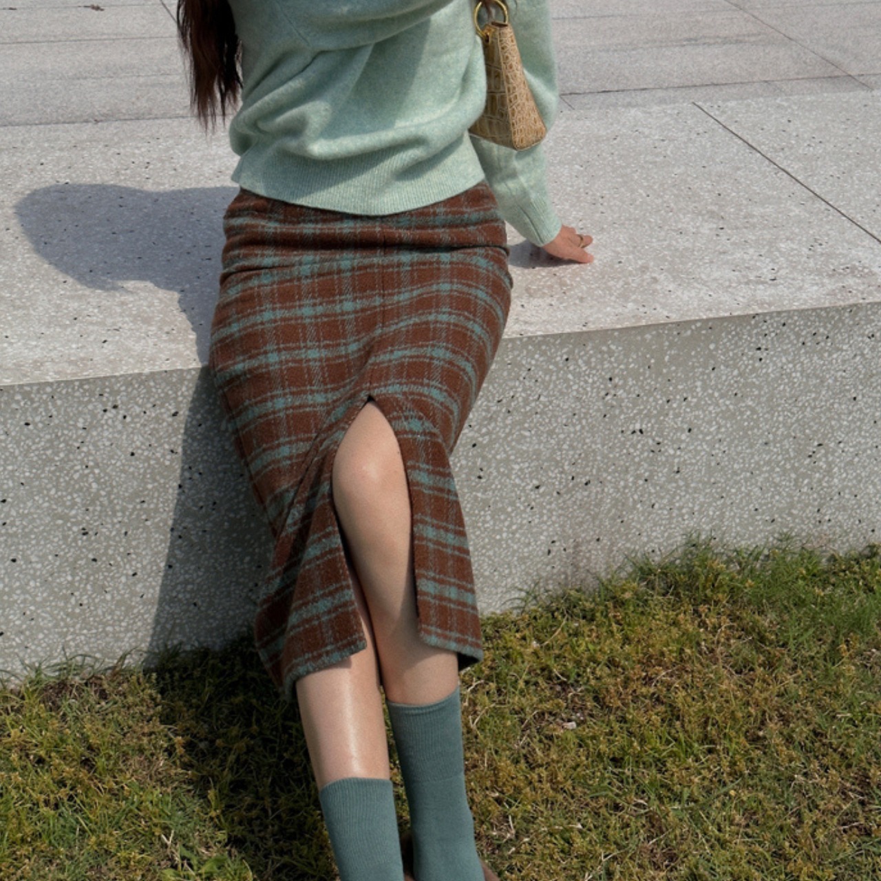 スリット入りタータンチェックタイトスカート   F0100 - 3