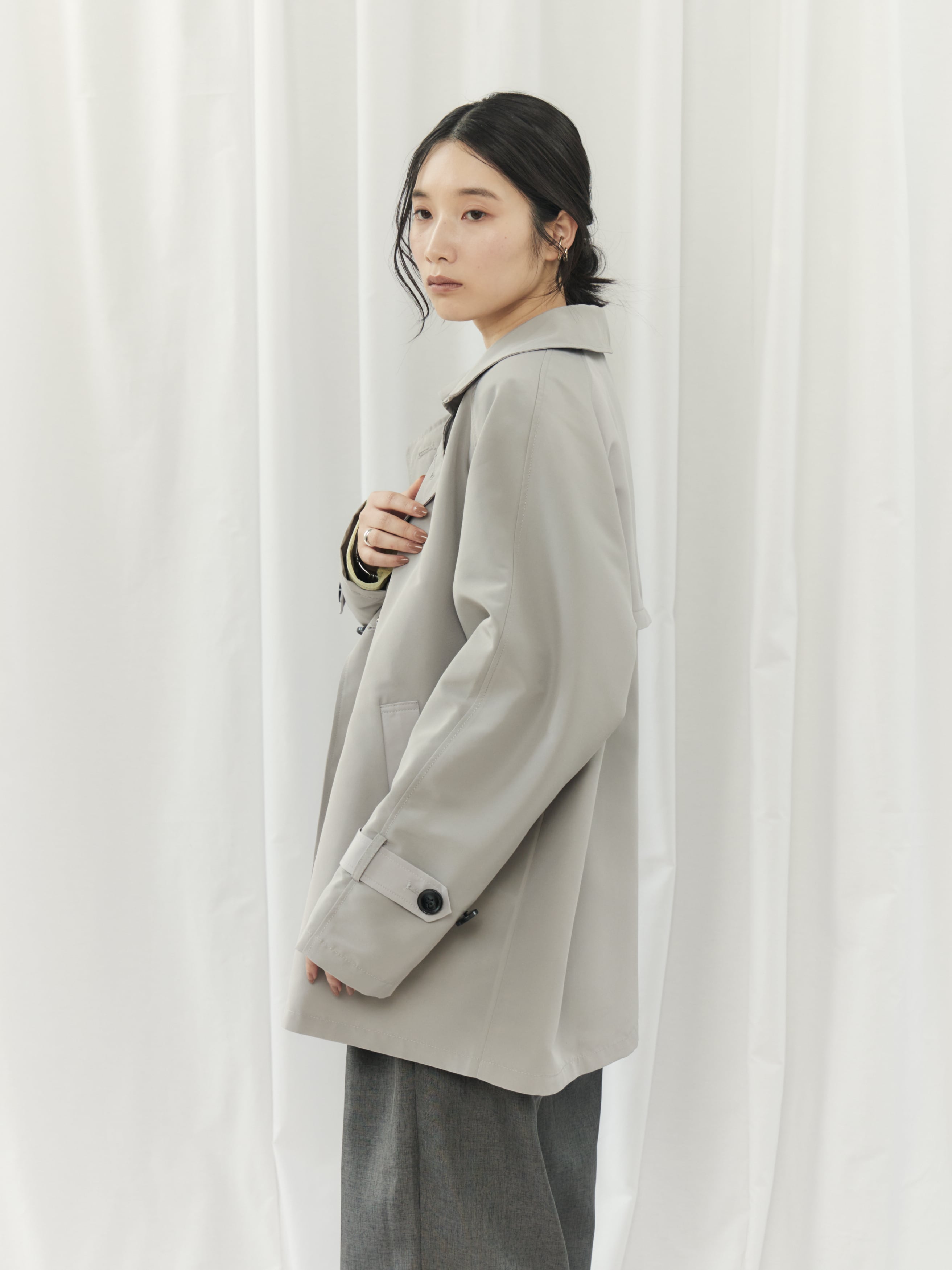 BICOLOR SHORT TRENCH COAT（ﾊﾞｲｶﾗｰｼｮｰﾄﾄﾚﾝﾁｺｰﾄ）【3676100】 | CIEL'AIR