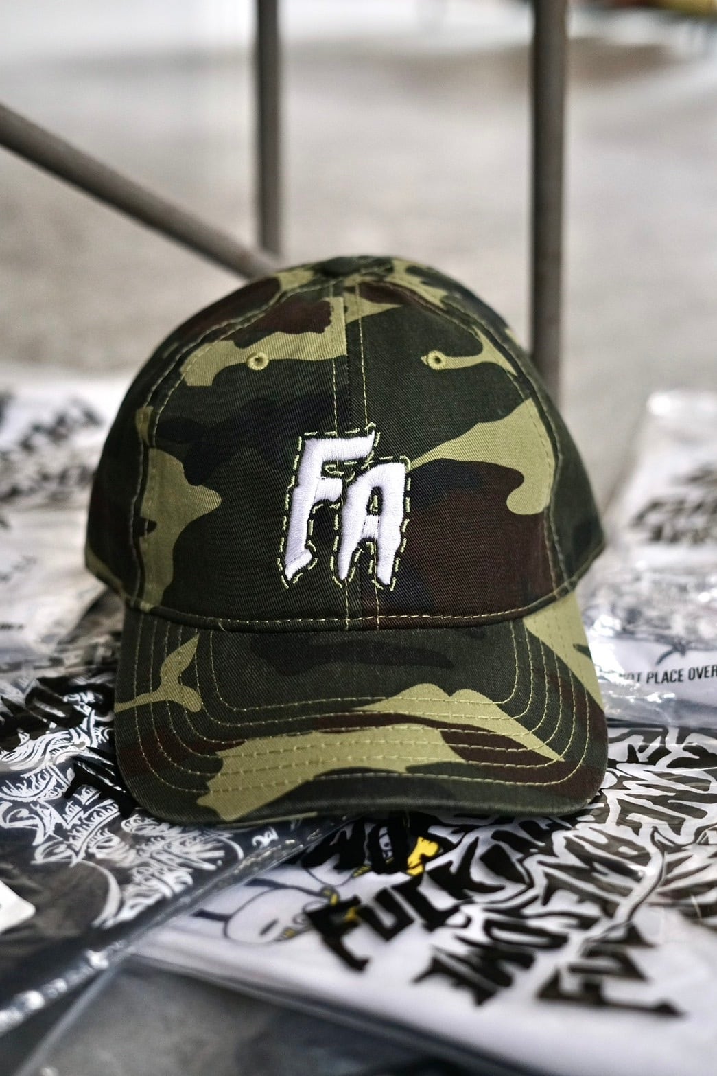 FUCKINGAWESOME | JUQUI Online