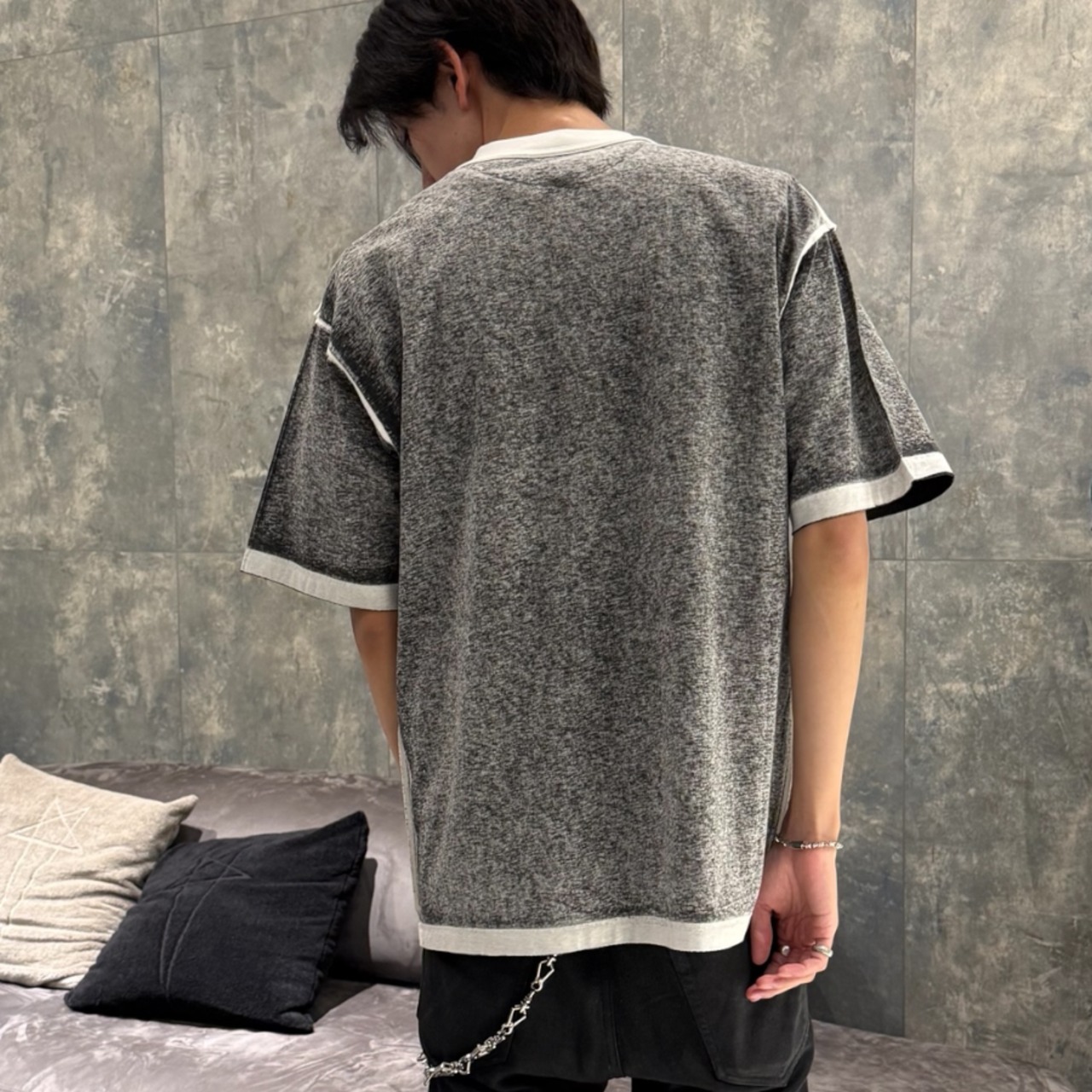 【BALENCIAGA】Medium Fit T-Shirt - 9