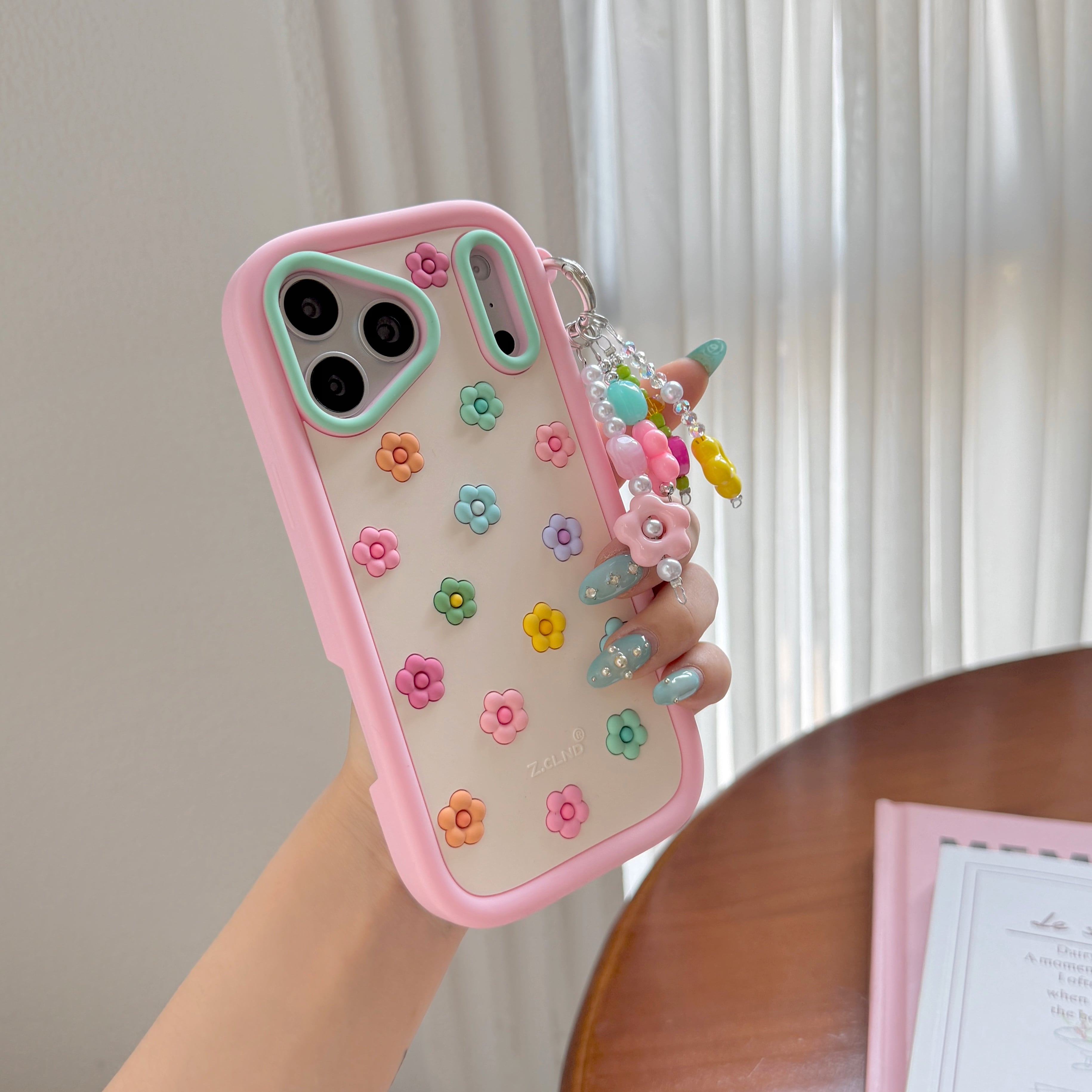 立体 お花 iPhone 18 17 16 15 14 13 ケース シリコン ビーズ