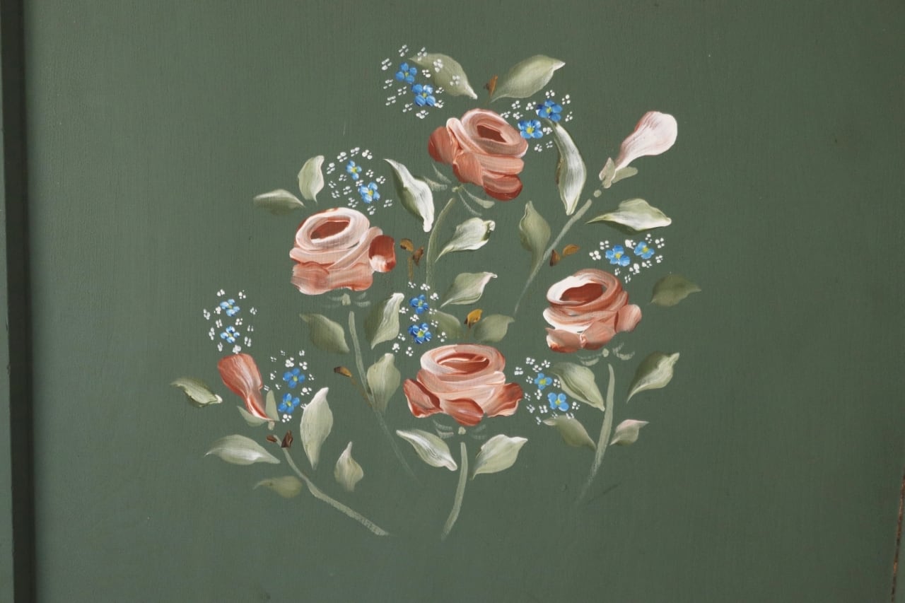 レトロ 建具 扉 引き戸 ドア ペイント 緑 グリーン 花柄 木製