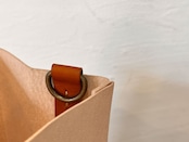 紙袋のようなショルダーバッグ・A4タテ