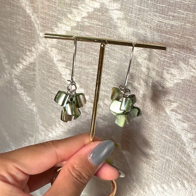 【LADIES】green stone pierce