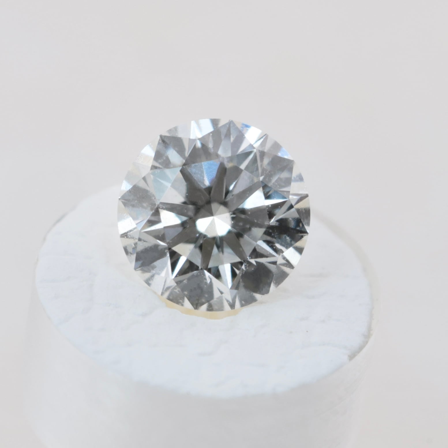 新品　ダイヤモンドルース　０．２ｃｔ　Ｅ　ＳＩ２　中央宝石研究所