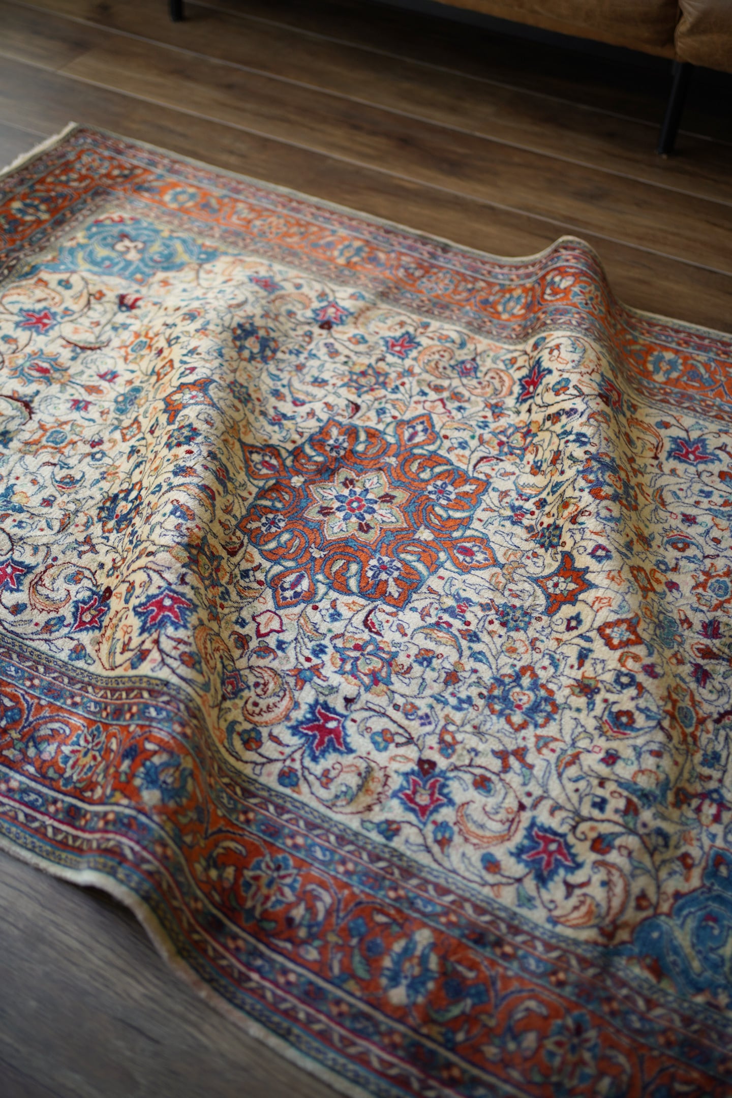 Medium Size | ヴィンテージラグ専門店 TIME RUG （ペルシャ絨毯