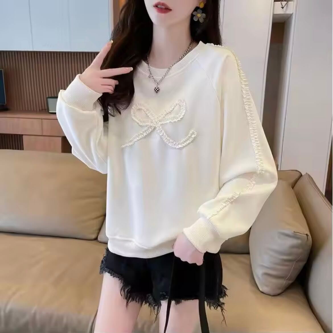 フリルリボンスウェット