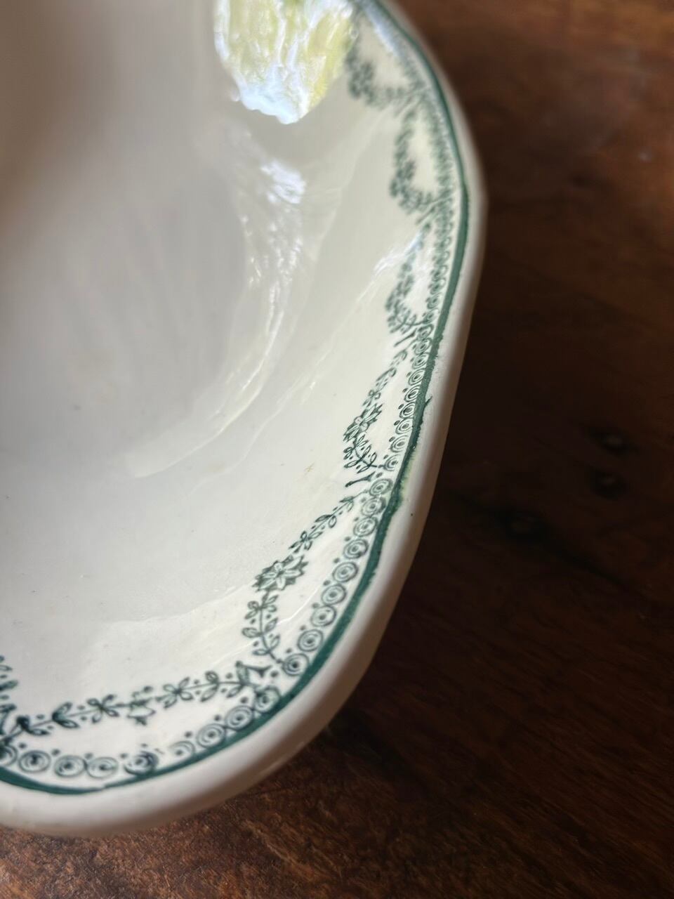 ラヴィエ 緑の植物模様 オーバルディッシュ | Brocante de La Cocotte