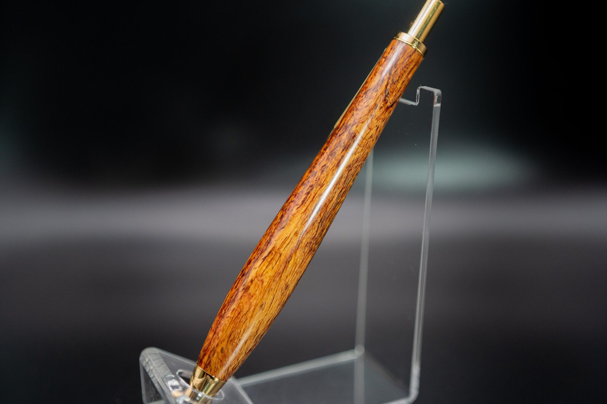 最高峰の鳥眼杢】バーズアイローズウッド 特上 gold MP | 木軸ペン工房 