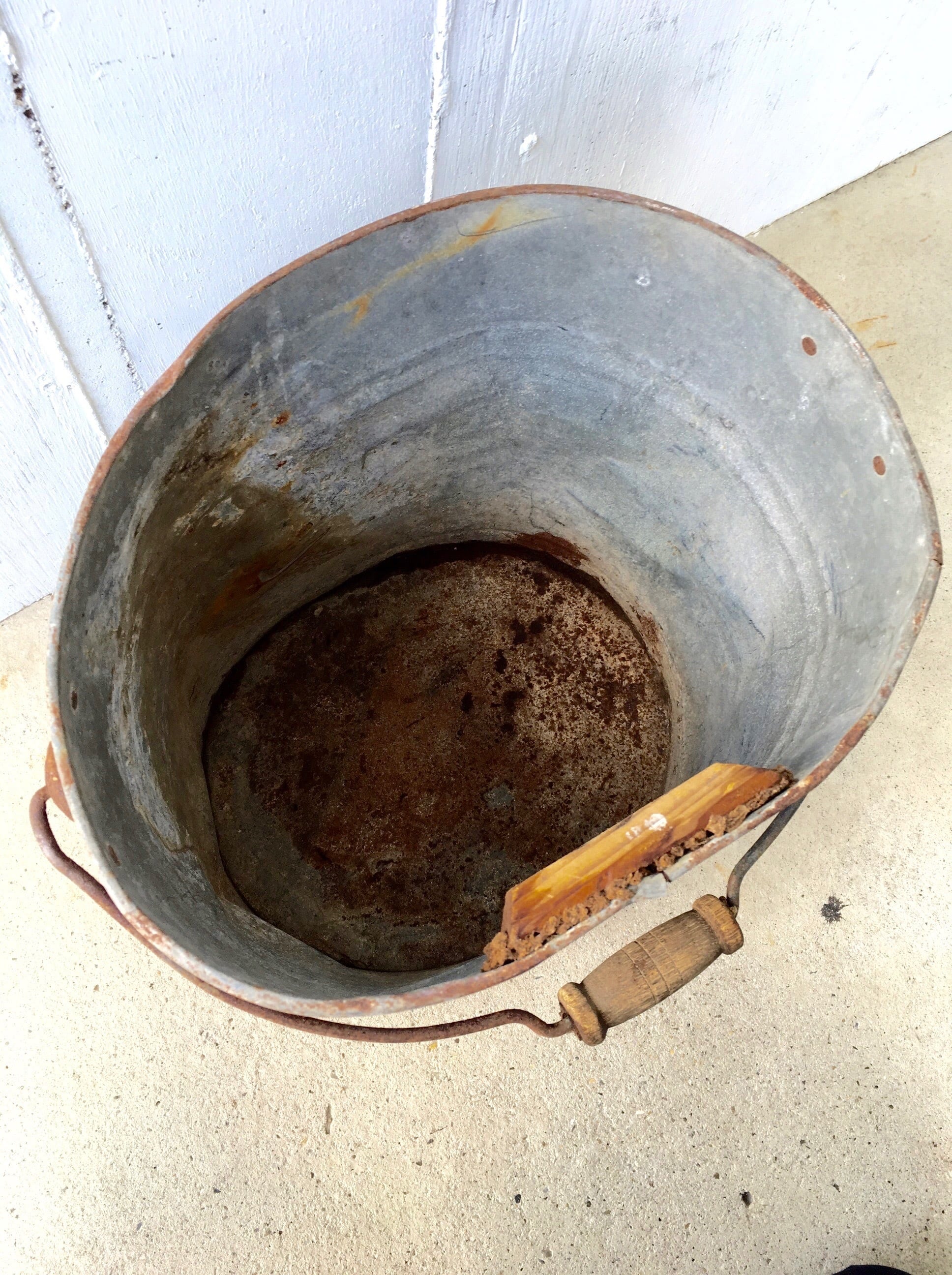 味のあるブリキバケツ［古道具］ | giraffes craft