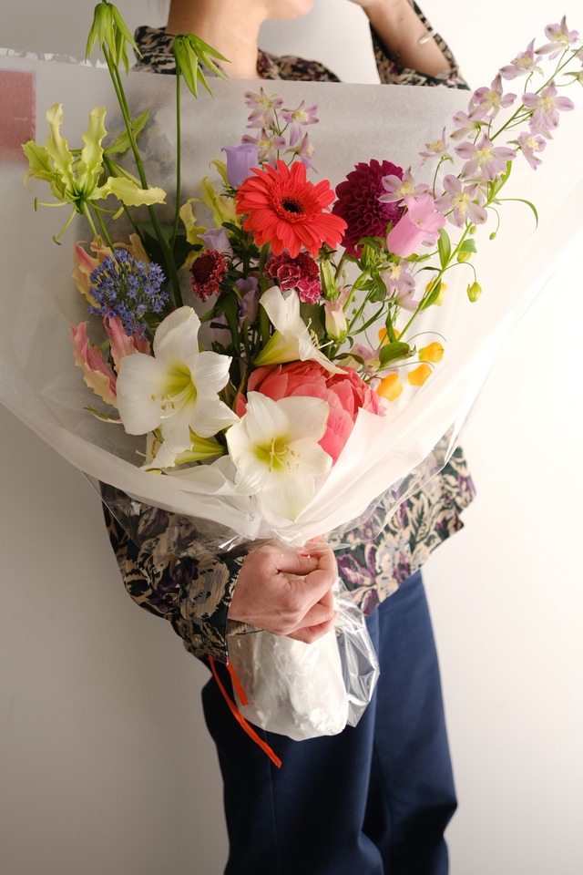 【5/12 配送のご希望】- mother's day bouquet - M -