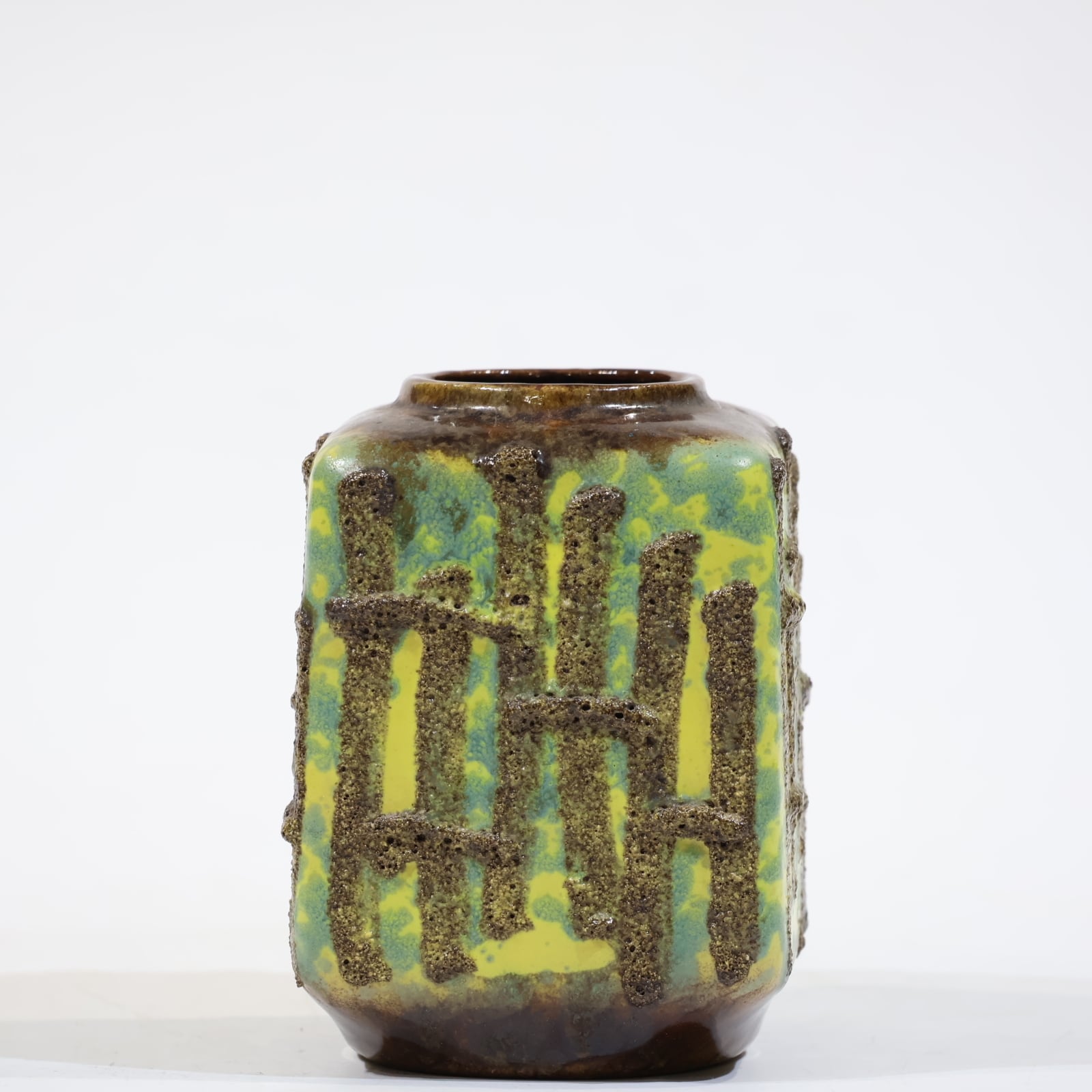 fatlava アッシュトレイ　ヴィンテージ 偏愛アイテムを語るvol.18「Fat lava（ファットラヴァ）｜ドイツの