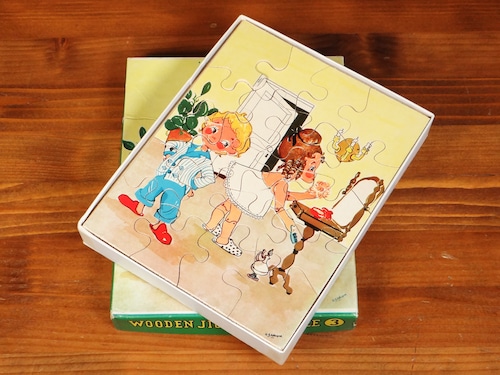 【Vintage】オランダ ウッドジグソーパズル 女の子と男の子/r014