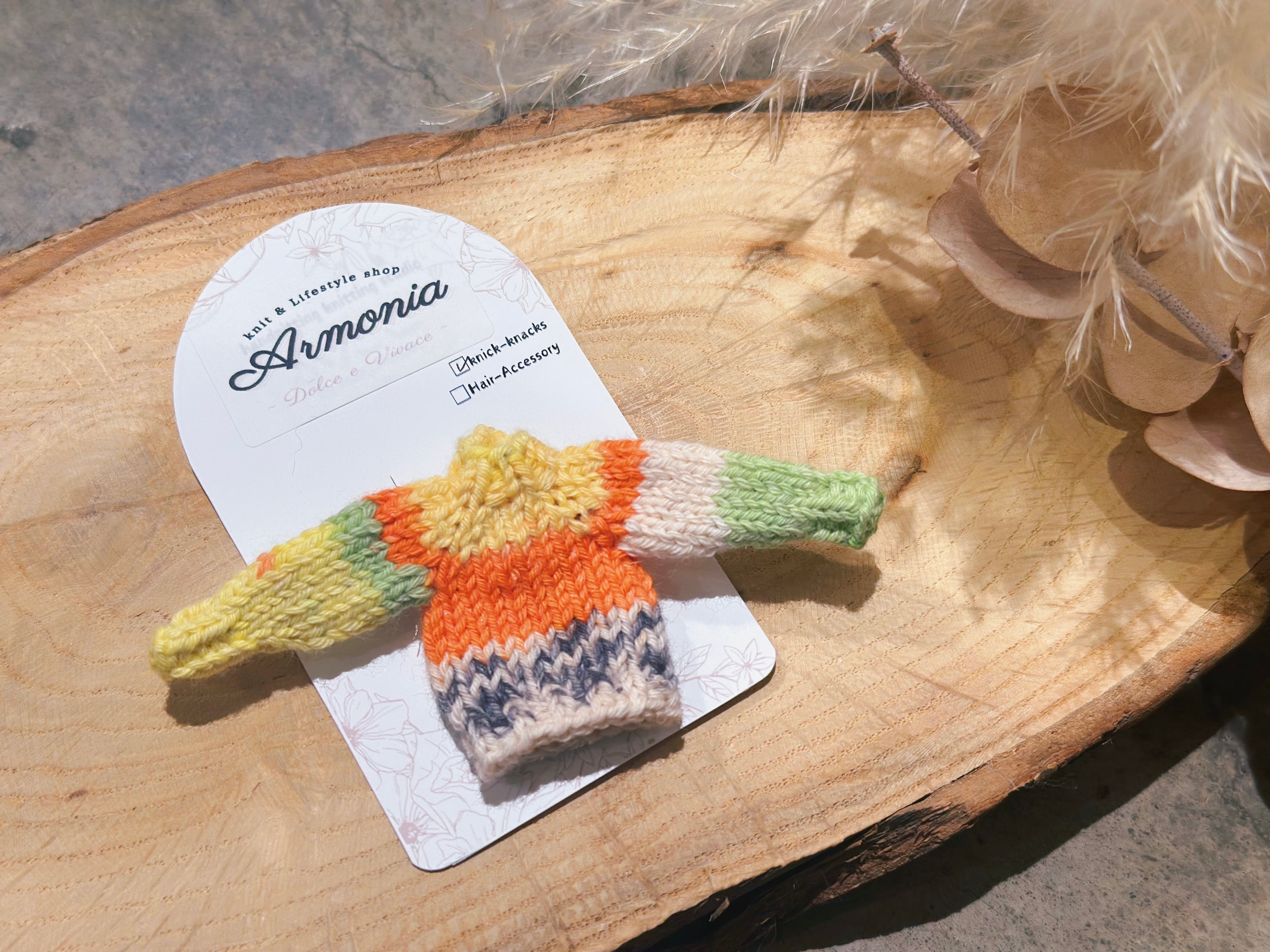 手編みニットブローチ イエロー