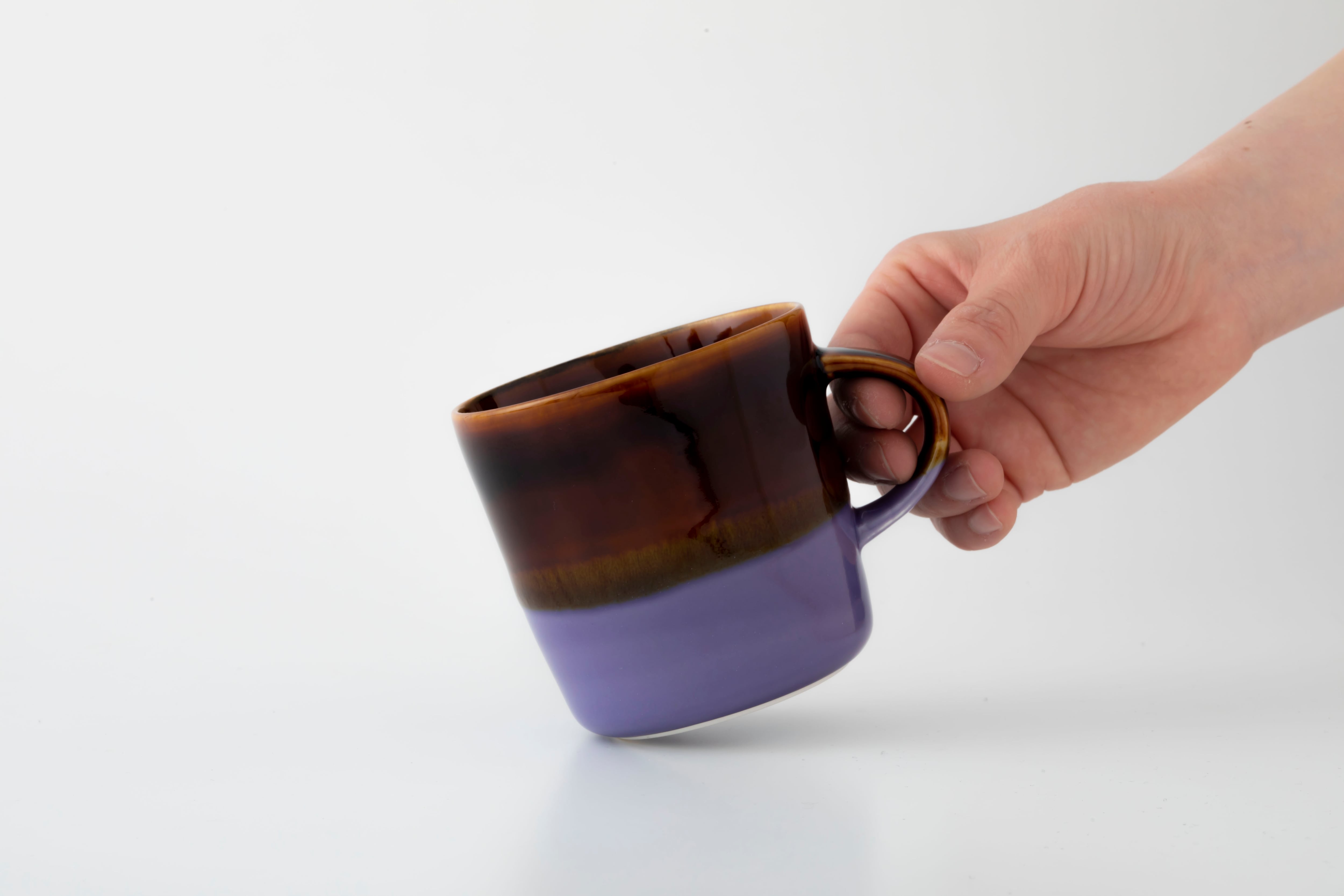 Mug cup：M (飴×ライラック) / 前野 達郎 | Community Store TO SEE