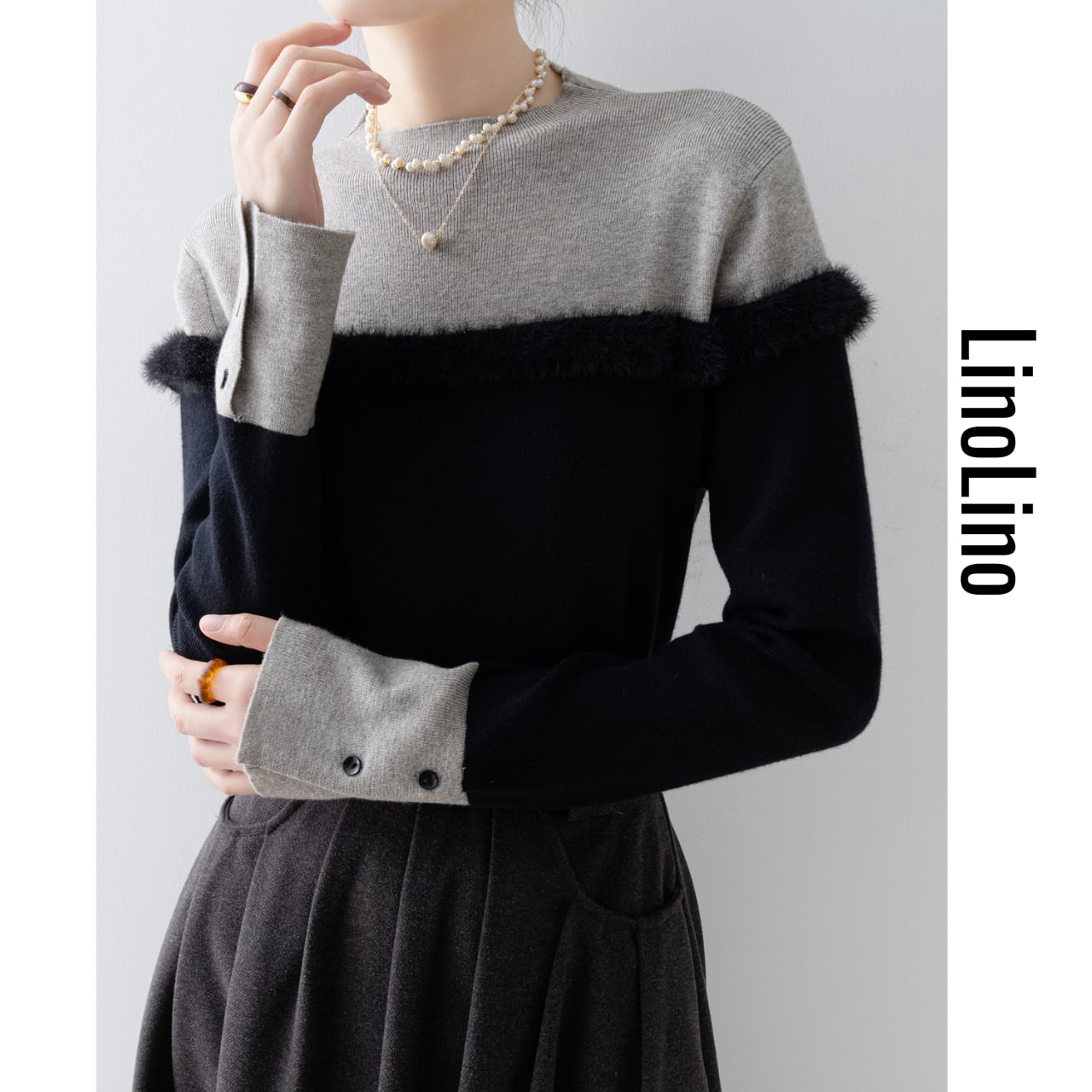 Knit Pullover with Cuff Buttons L00705